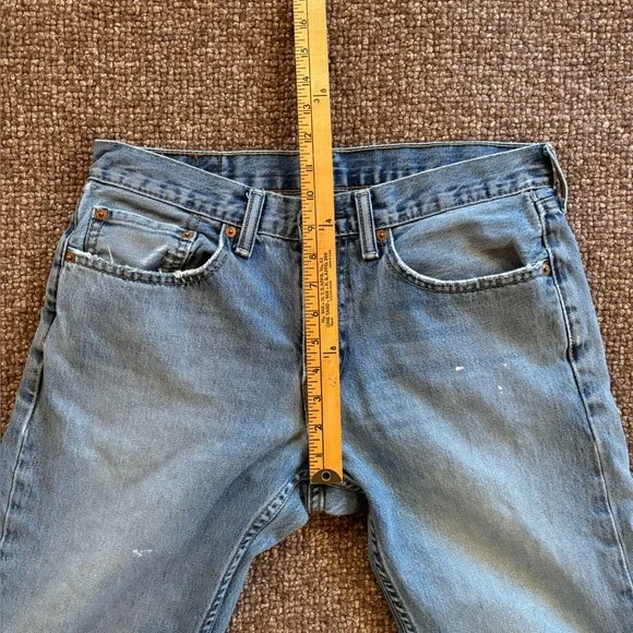 Levi's Women's Light Blue Cropped Jeans - Picture 5 of 10